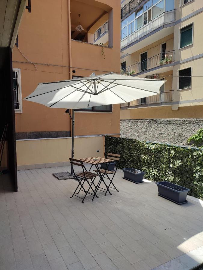 Appartamento Incantevole Con Parcheggio E Giardino Катания Екстериор снимка