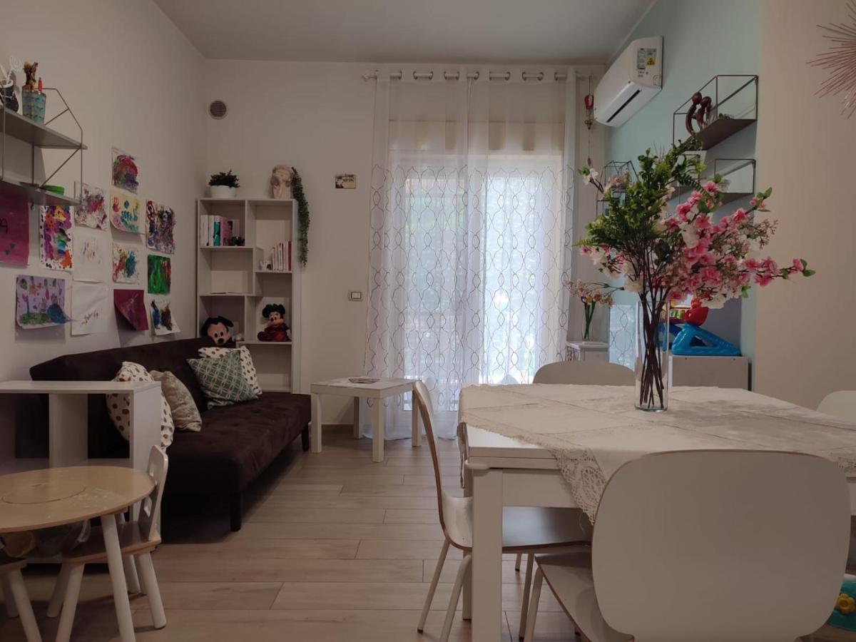 Appartamento Incantevole Con Parcheggio E Giardino Катания Екстериор снимка